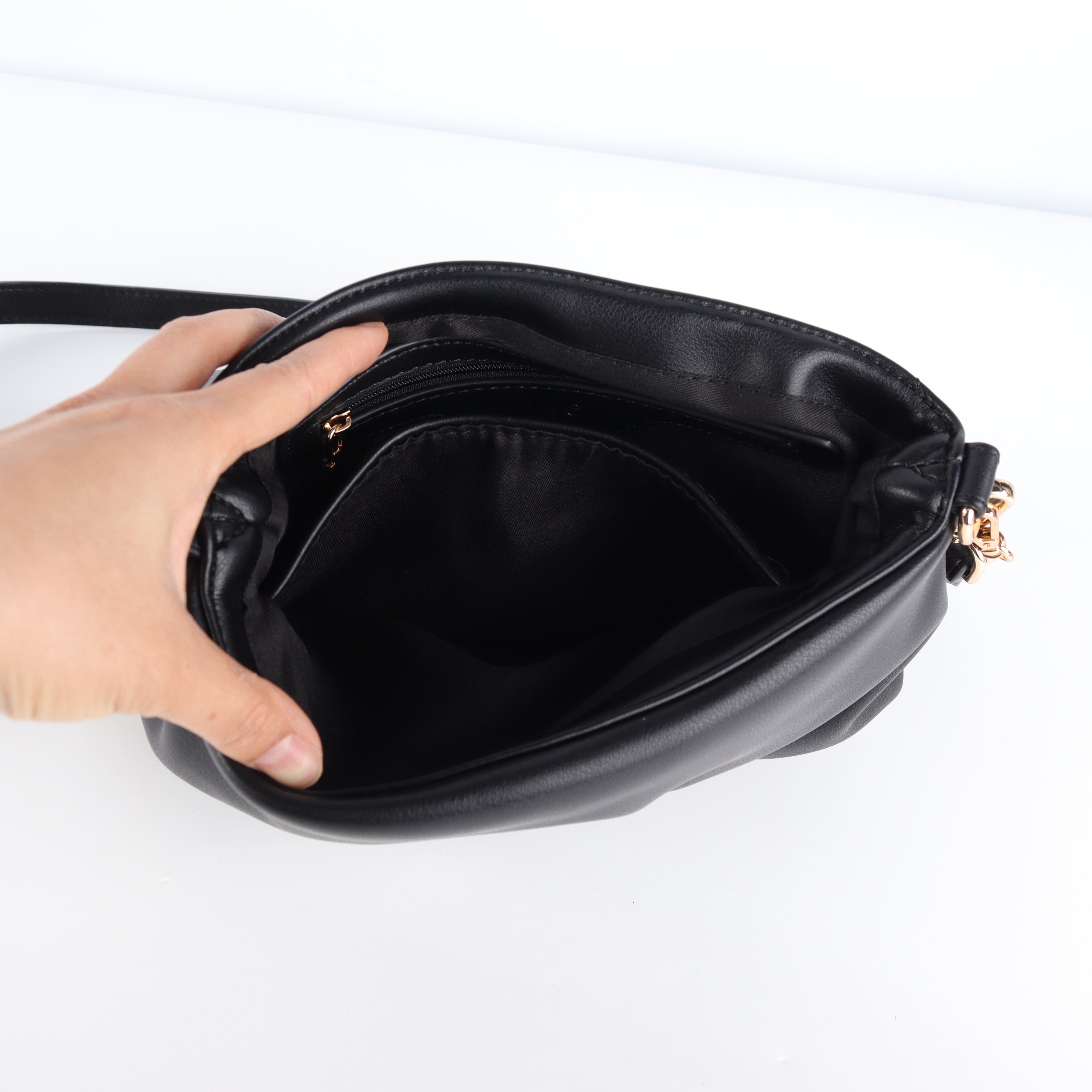 Padded 'Believe' Handbag Black