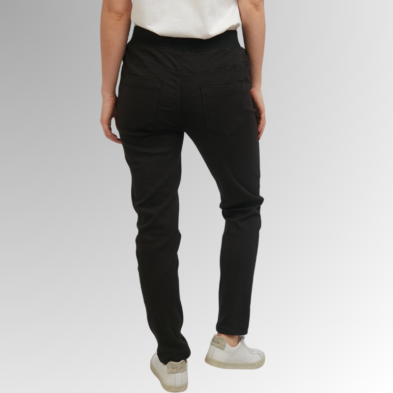 Sylvia Jogger Black