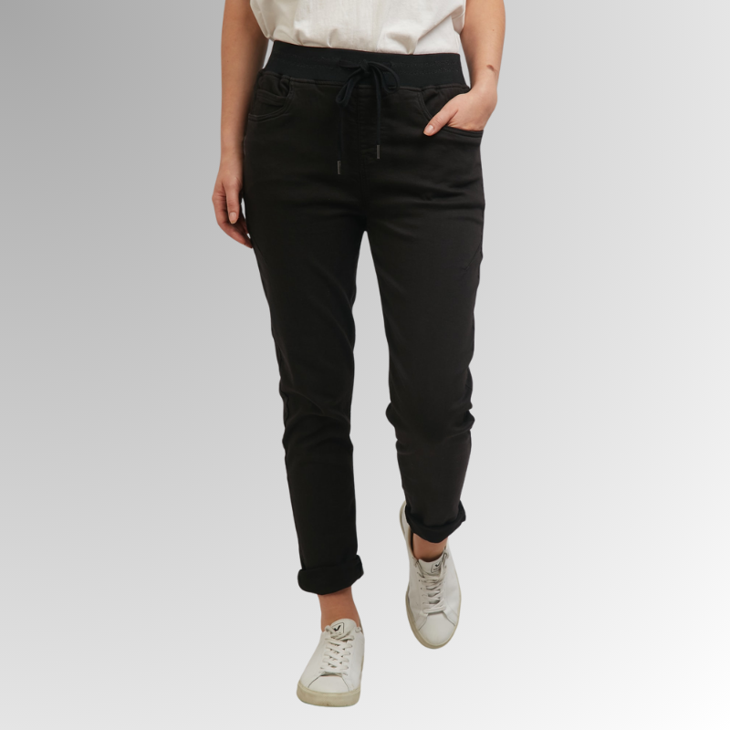 Sylvia Jogger Black